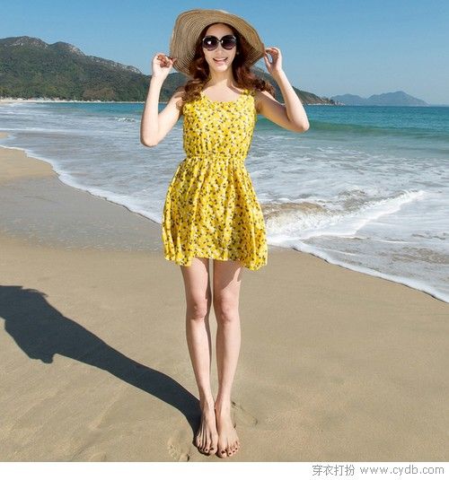 唯曼妙的身姿和沙滩裙不可辜负