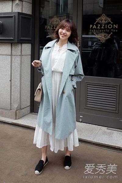 春季风衣这样穿 提升你的穿衣品位屋顶秧田工装